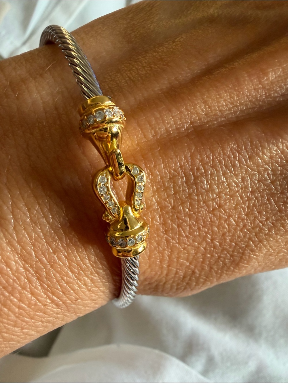 David Yurman Sterling Silver 18K Gold Diamond Cable Hook Bracelet Medium M Box - Picture 3 of 17